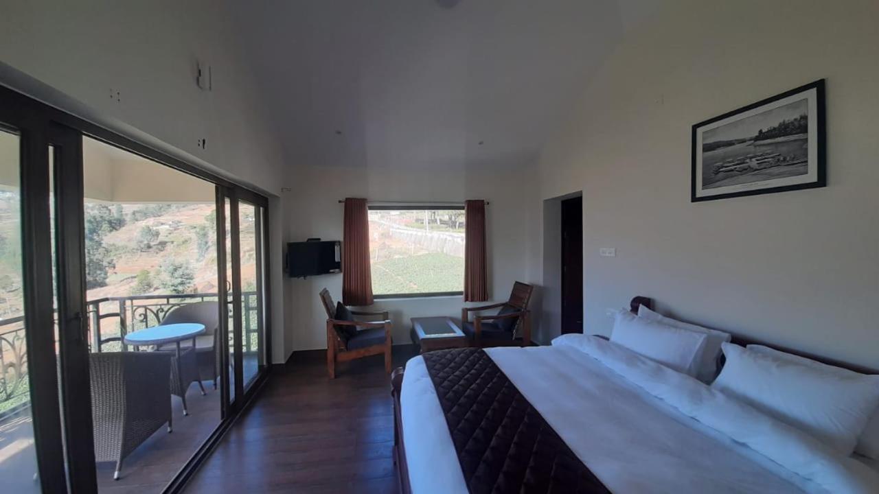 Acorn House Hotel Ooty Exterior photo